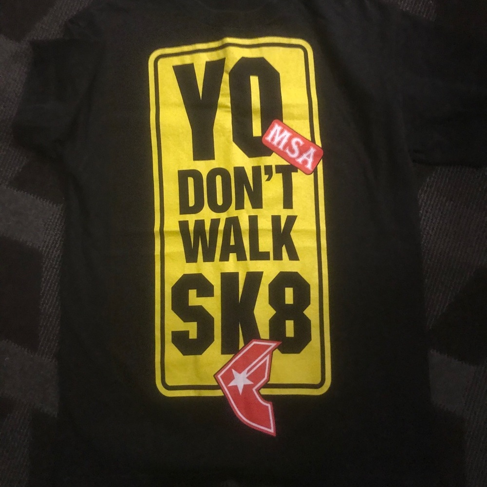 Famous stars&straps sk8r shirt